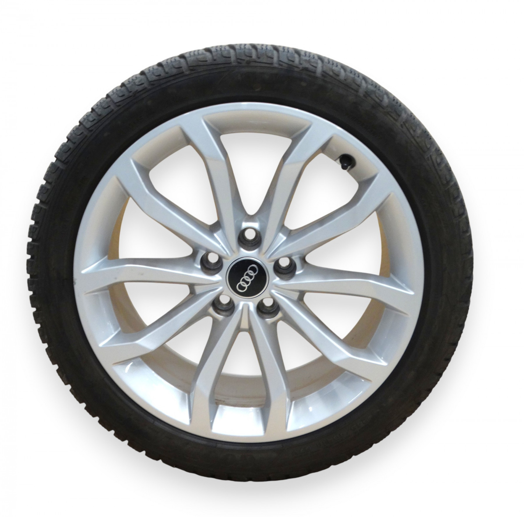 Original Audi A4 8W Winterkompletträder Winterräder 17 Zoll