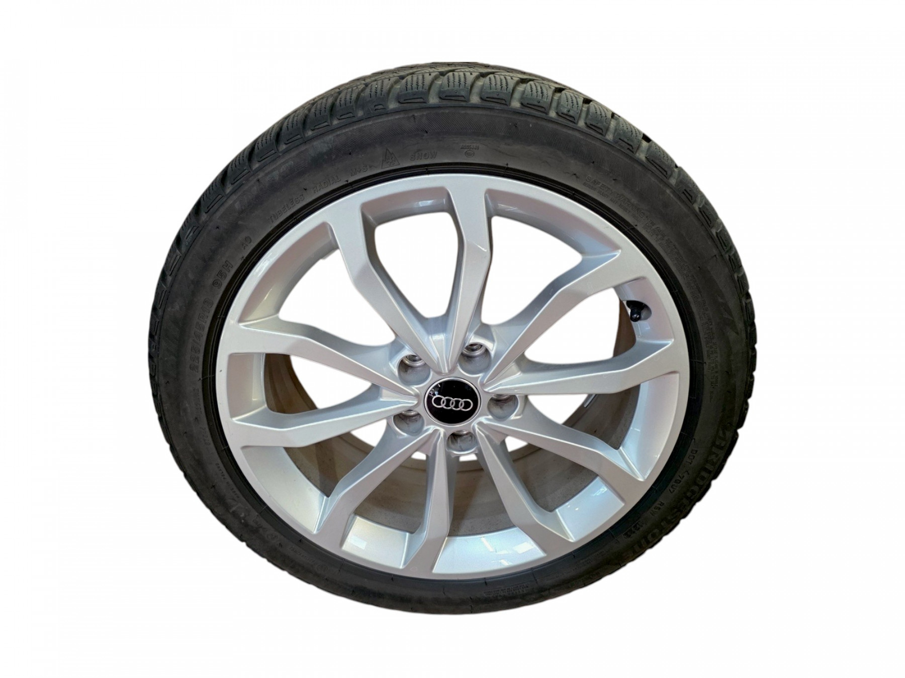 Original Audi A4 8W Winterkompletträder Winterräder Satz 18 Zoll 