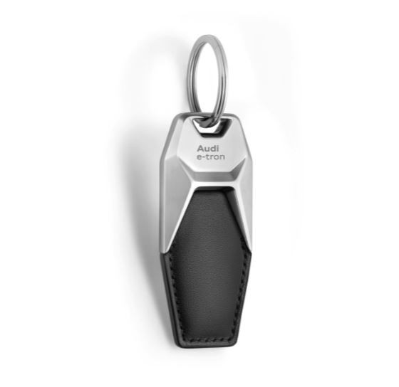 Audi Schlüsselanhänger Leder Motiv Audi e-tron schwarz 