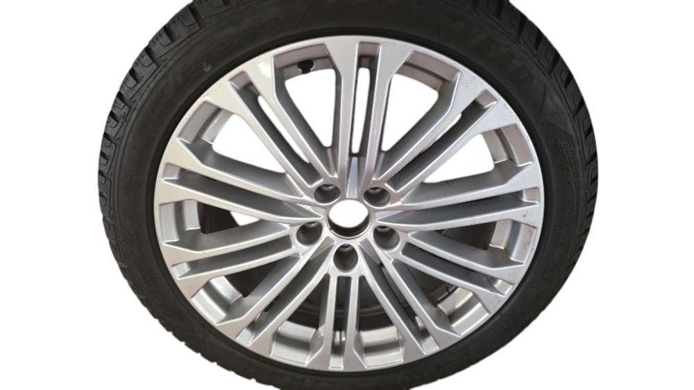 Original Audi A5 8W Winterkompletträder Winterräder Satz 18 Zoll 