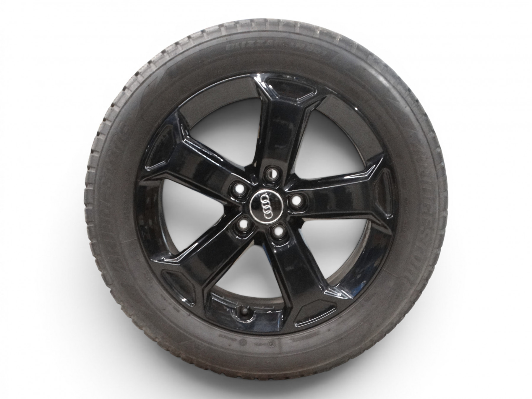Original Audi Q2 GA Winterkompletträder Winterräder Satz 17 Zoll