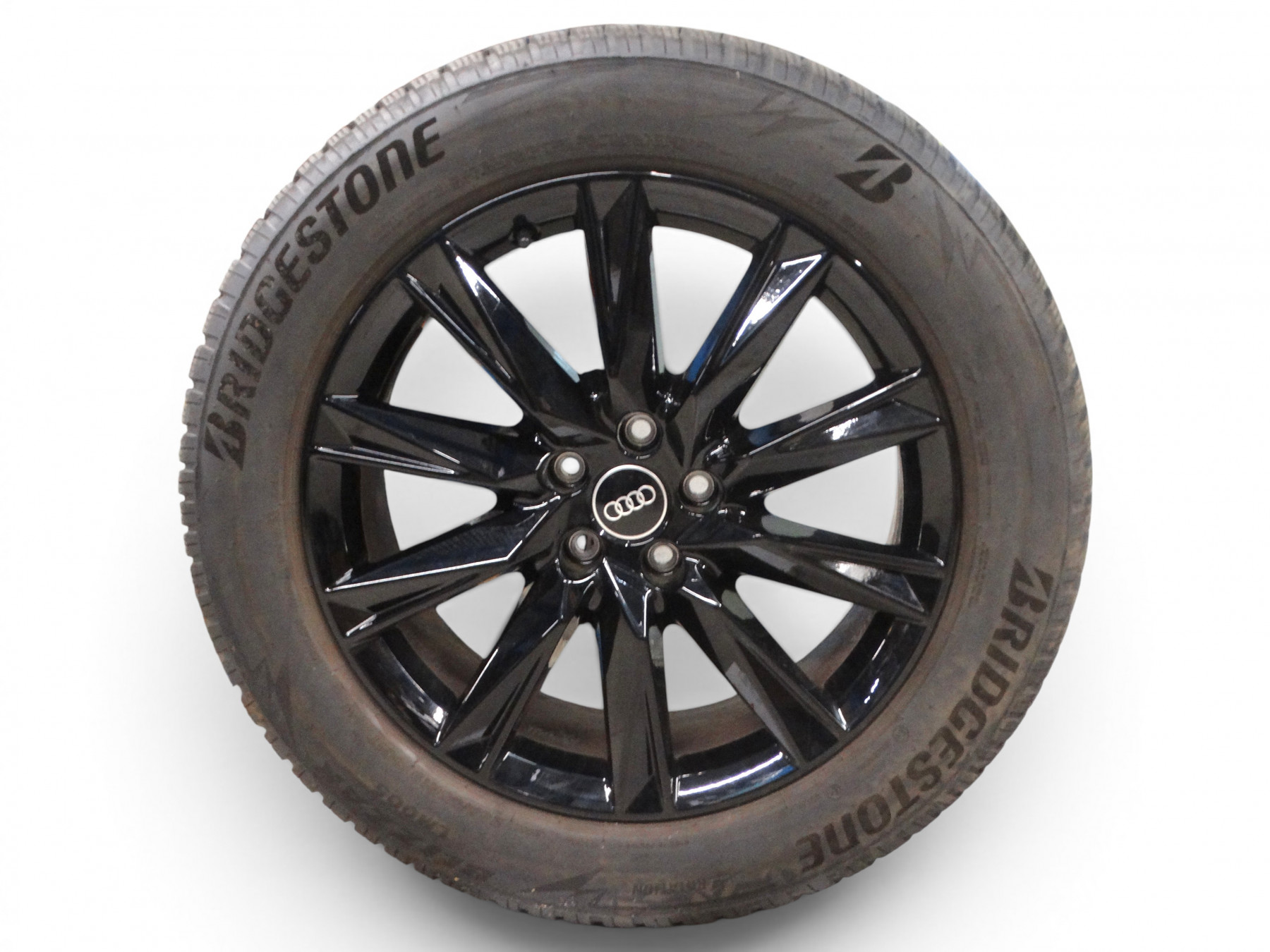 Original Audi Q4 FZ Winterkompletträder Winterräder Satz 19 Zoll