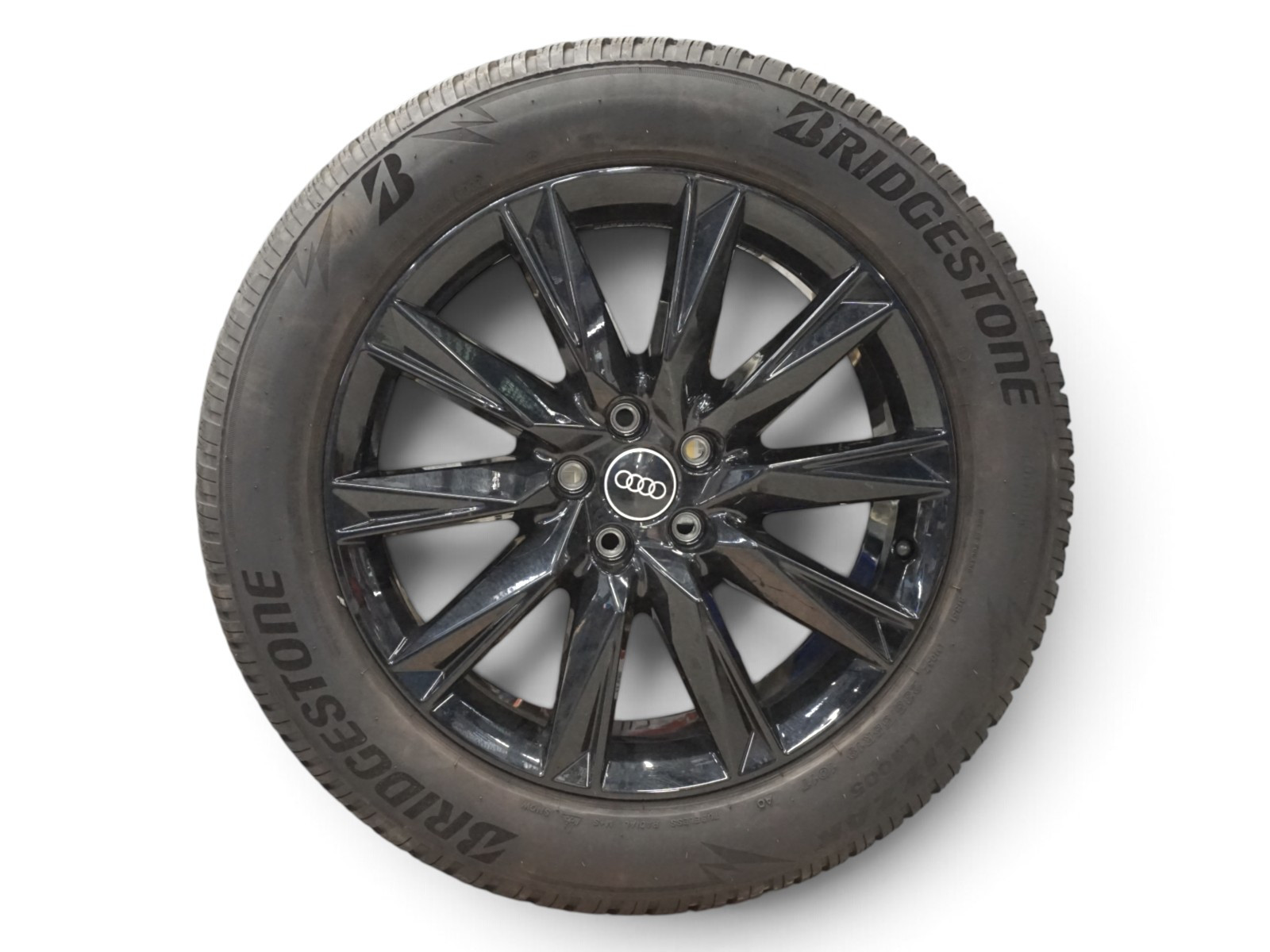 Original Audi Q4 FZ Winterkompletträder Winterräder Satz 19 Zoll