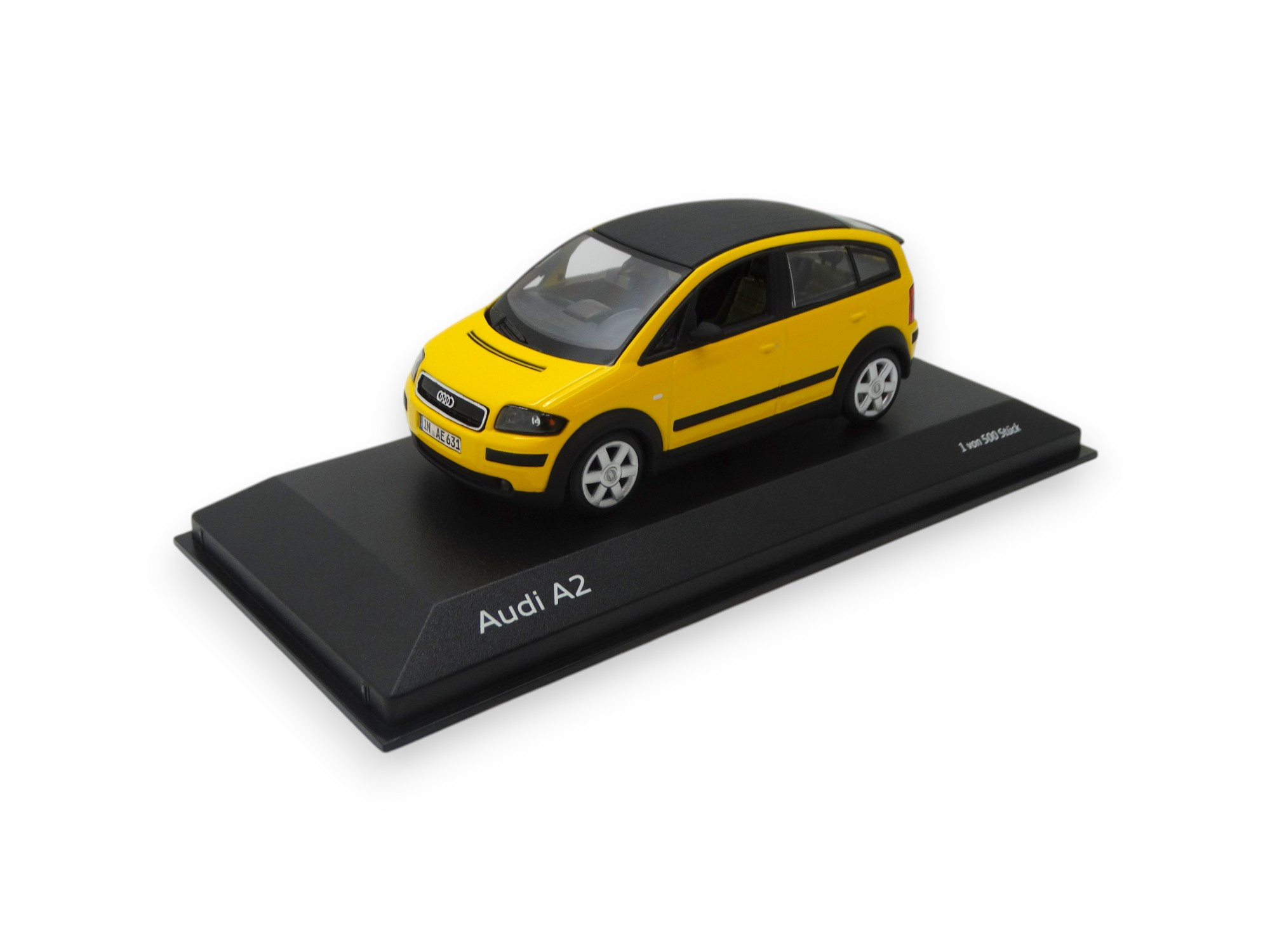 Audi A2 Modellauto Miniatur 1:43 Imolagelb