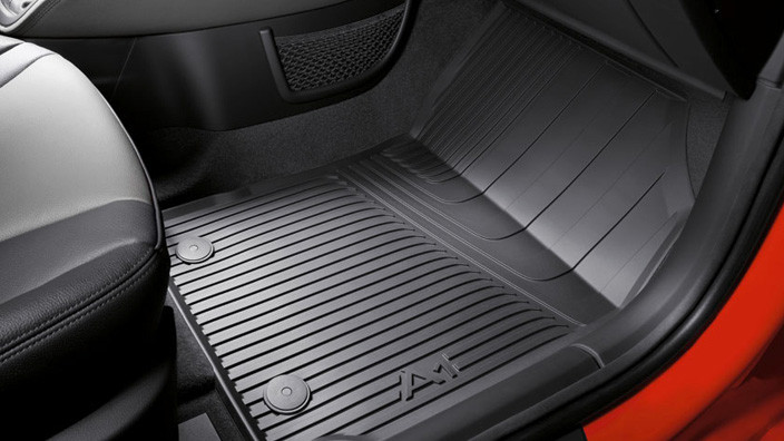 Original Audi A1 8X Gummimatten Gummifußmatten vorn + hinten