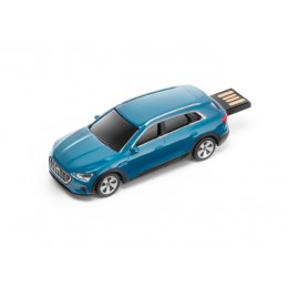 Audi e-tron Miniatur USB-Stick Datenspeicher Antiguablau blau 32 GB 3221900100