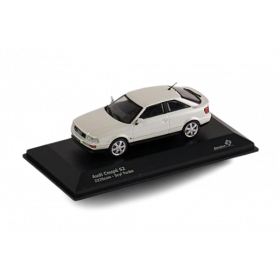 Audi Coupé S2 Modellauto Miniatur 1:43 Solido Perlmuttweiß Weiß