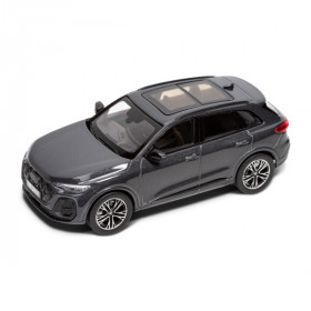 Audi Q5 Modellauto Miniatur 1:43 Tamboragrau Grau Modell 2025 Norev 