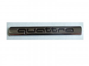 Audi Quattro Schriftzug Emblem Logo selbstklebend 